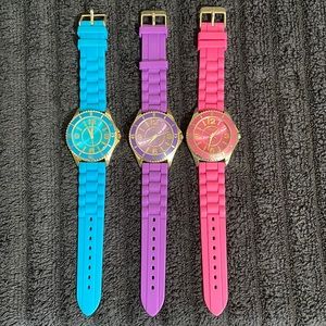 Gossip watches (3)